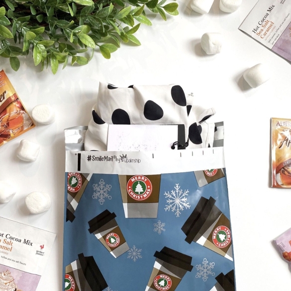 25 10X13 Poly Mailers Peppermint Mocha - Picture 2 of 2